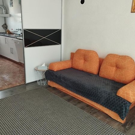 Var-Lak Apartman Balatonfuzfo Exterior photo