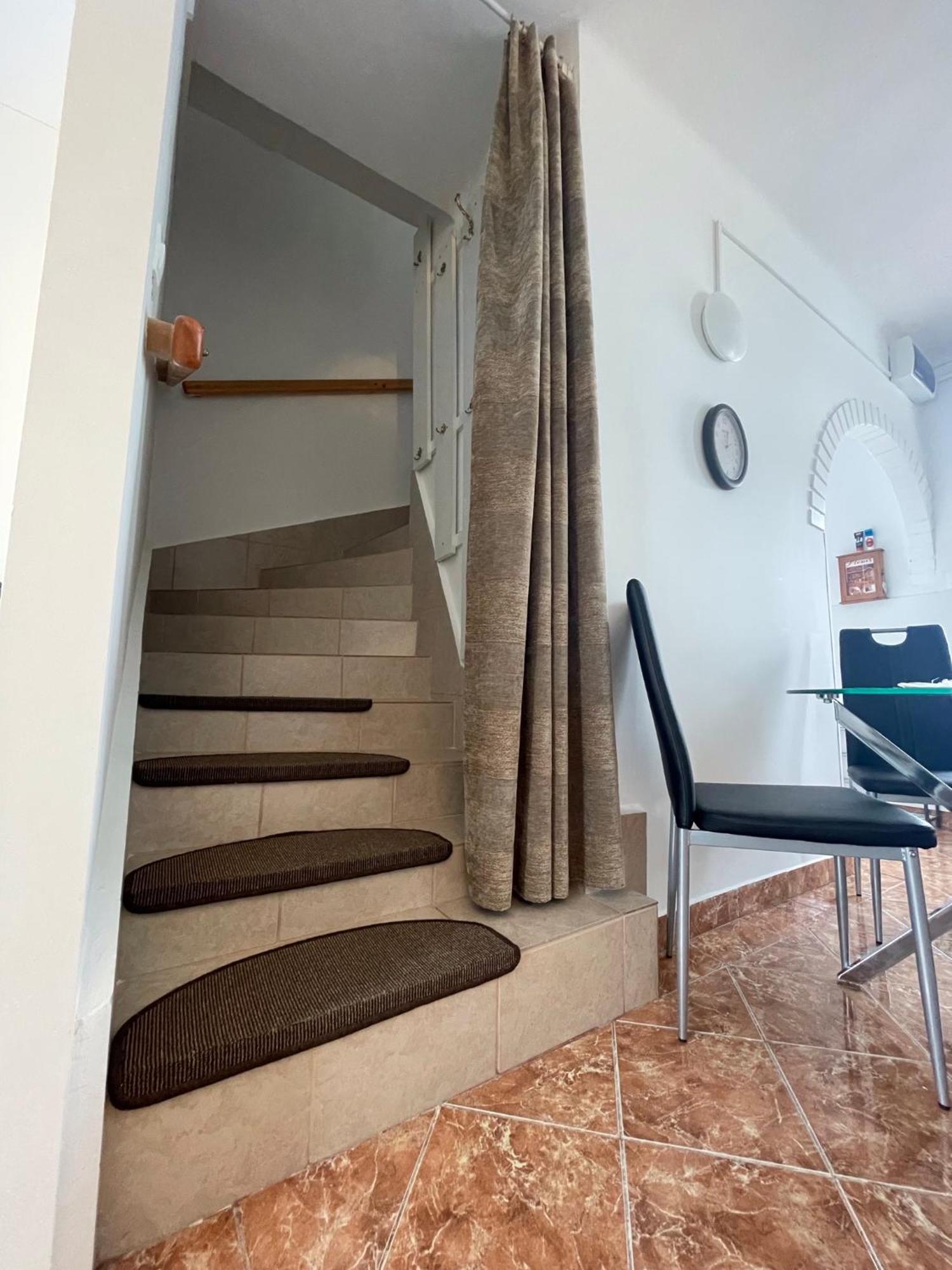 Var-Lak Apartman Balatonfuzfo Exterior photo